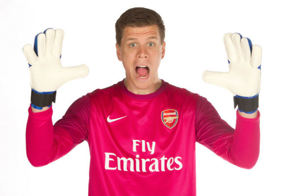 arsenal-szczesny-pink